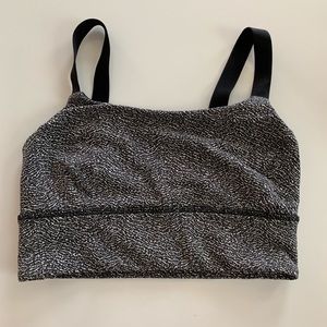 Lulu lemon sports bra size 4